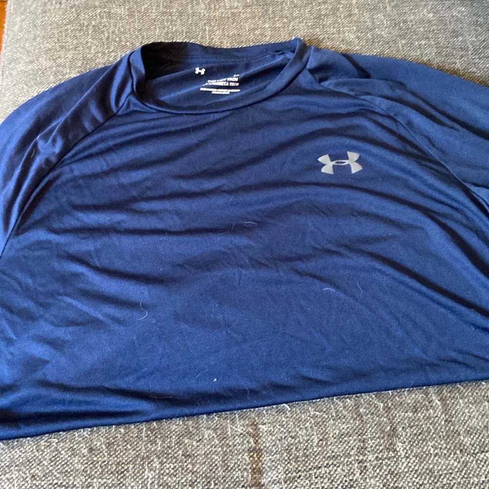 Reebok men’s athletic shirt